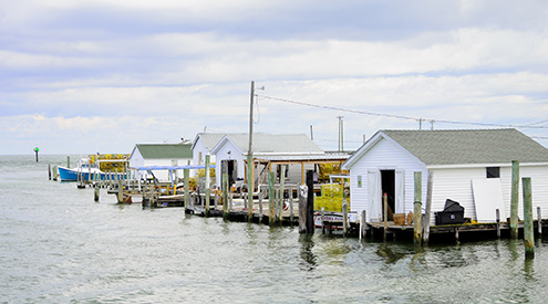 Chesapeake Bay fishing huts by Arun Kumar Choonatt Gopalakurup